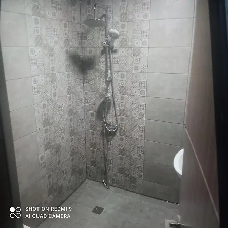 “приятели“ Ovchartsi