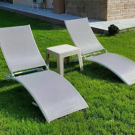 “приятели“