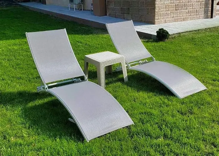 “приятели“